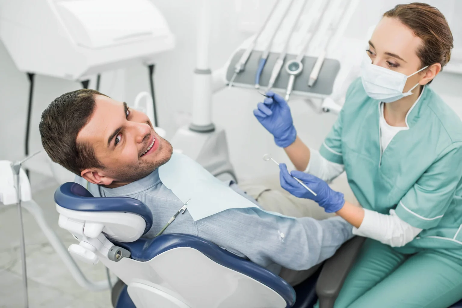 Top Reasons to See an Oral Surgeon and What to Expect